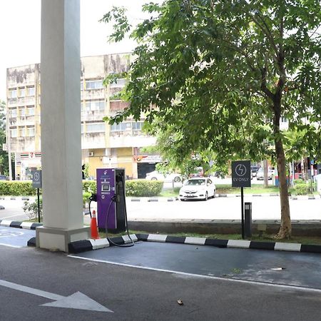 Perdana Kota Bharu Hotel Buitenkant foto