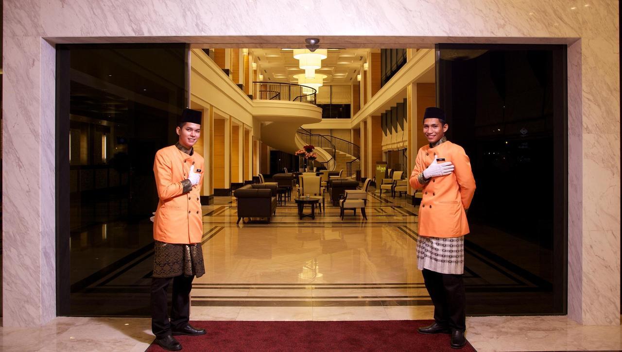 Perdana Kota Bharu Hotel Buitenkant foto