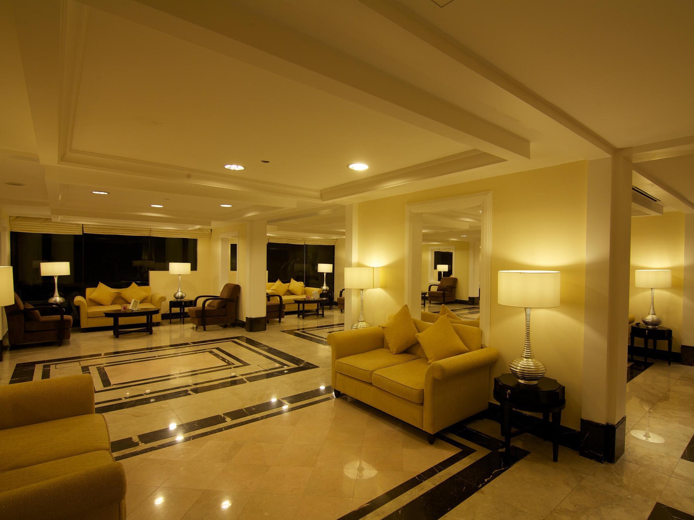 Perdana Kota Bharu Hotel Buitenkant foto