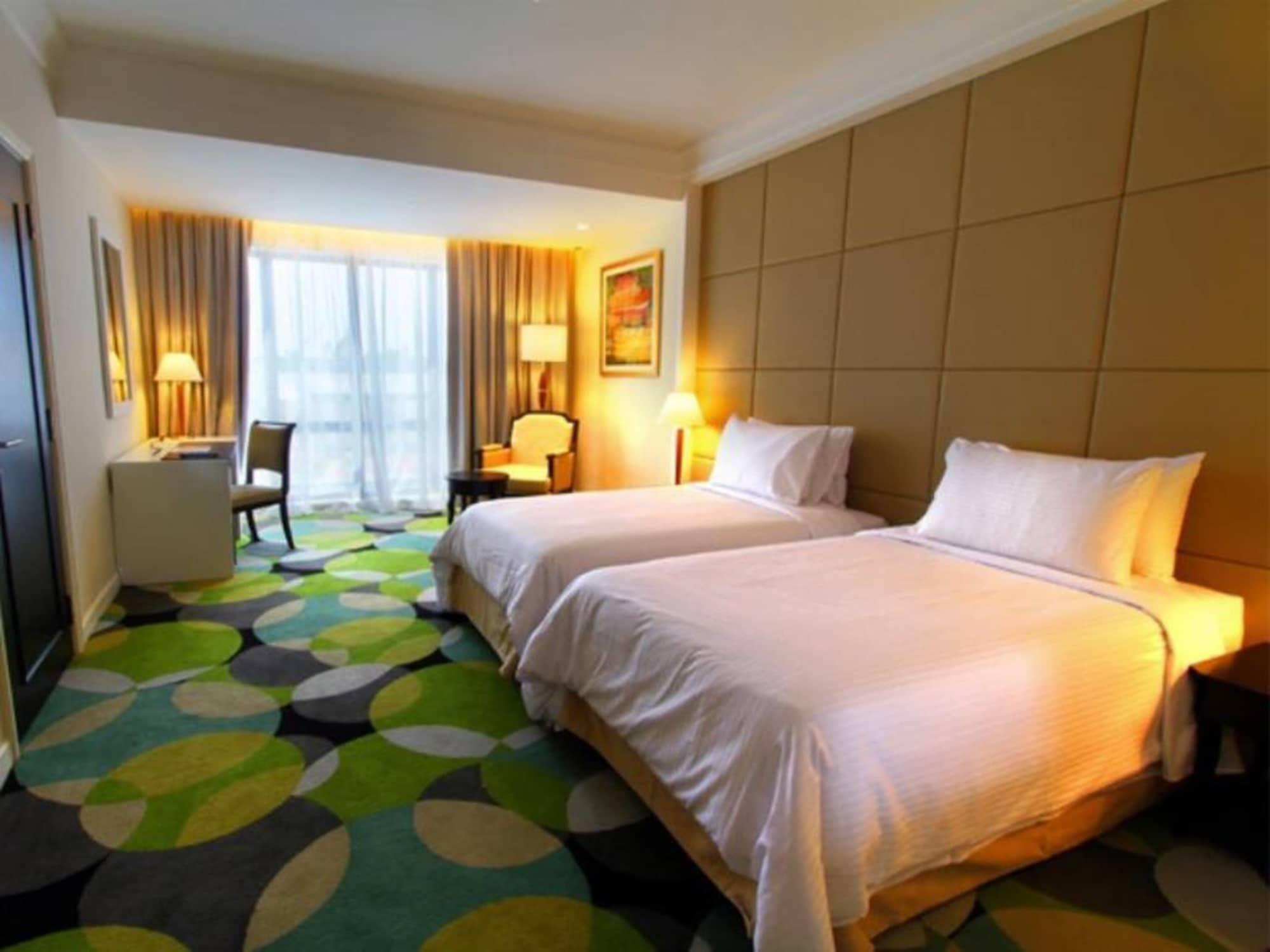 Perdana Kota Bharu Hotel Buitenkant foto